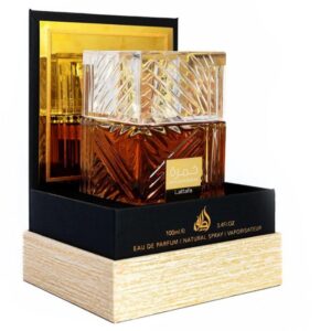 Lattafa Khamrah Qahwa -Vanilla, WarmSpicy, Cinnamon, Sweet - Eau de Parfum Long-Lasting Fragrance for Unisex, 3.40 Ounce/100 ml
